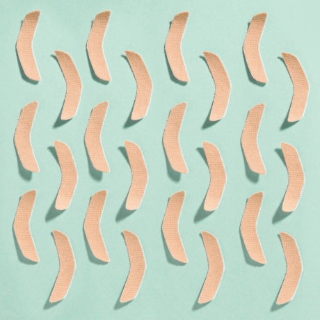 Apricot Mouth Patches Hyaluron  Патчи для рта гиалуроновые