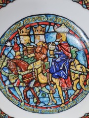 DE LIMOGES Коллекционная тарелка "Рождественский Витраж: Волхвы, ведомые звездой", сертификат BA-137, 21 см, Франция, 1982г.