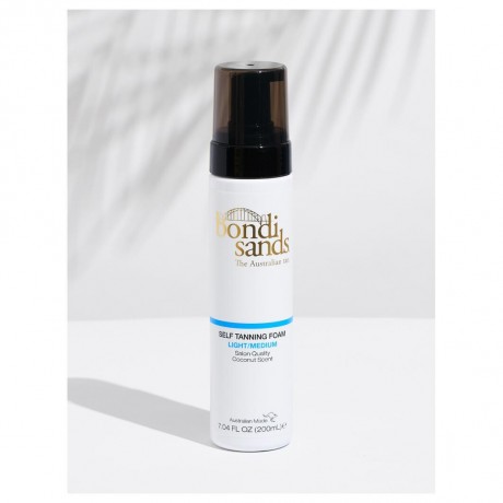 Bondi Sands Foam Light / Medium  Пена легкая/средняя