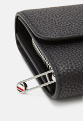 Tommy Hilfiger ELEMENT FLAP WALLET Wallet black КОШЕЛЕК ELEMENT FLAP Бумажник черный