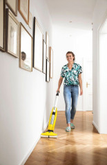 KARCHER KARCHER Dampfreiniger Karcher Hartbodenreiniger FC 5 Cordless 100-240 V  Пароочиститель KARCHER Очиститель твердых полов Karcher FC 5 Беспроводной, 100–240 В