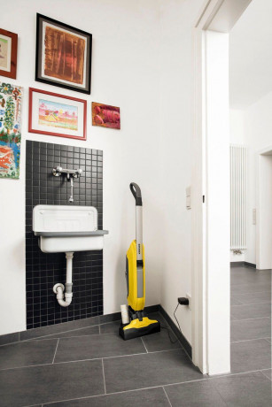 KARCHER KARCHER Dampfreiniger Karcher Hartbodenreiniger FC 5 Cordless 100-240 V  Пароочиститель KARCHER Очиститель твердых полов Karcher FC 5 Беспроводной, 100–240 В