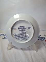 DE LIMOGES Коллекционные Тарелки "Мари-Анж" и "Рождественский Витраж: Волхвы Ведомые Звездой", сертификаты, 21 см, Франция