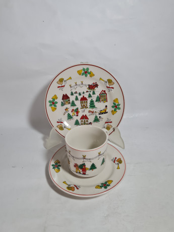 Набор для чая винажный GPK Royal Five Stars / Bischbergс с рождественским декором, чайное трио - 4 шт., фарфор, Германия, 1970-80гг.