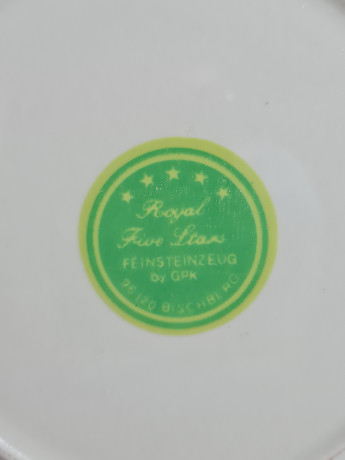 Набор для чая винажный GPK Royal Five Stars / Bischbergс с рождественским декором, чайное трио - 4 шт., фарфор, Германия, 1970-80гг.