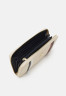 Tommy Hilfiger EMBLEM  Wallet sugarcane ЭМБЛЕМА кошелек сахарный тростник
