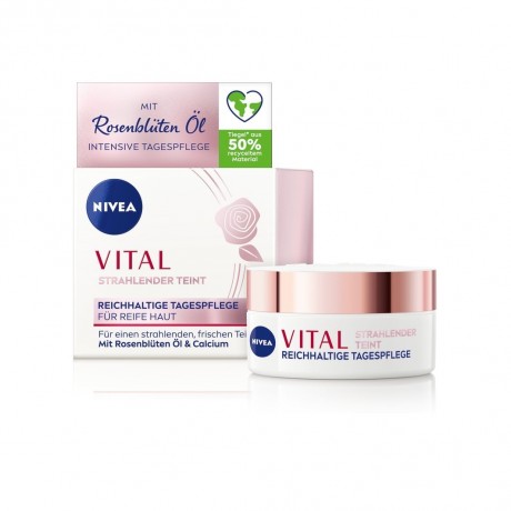 Nivea Vital Strahlender Teint Reichhaltige Tagespflege  Яркий сияющий цвет лица Насыщенный дневной уход