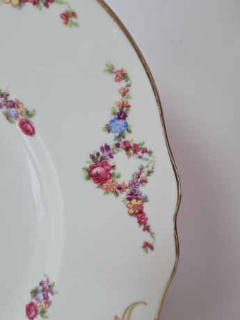 K&A Krautheim Selb Bavaria Фарфоровое сервировочное блюдо с цветочным рисунком и позолотой, 17,5см, Германия, 1960-70гг.