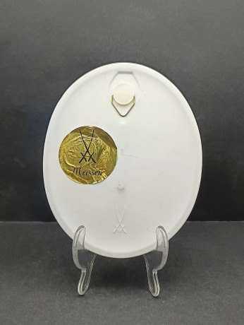 Плакетка декоративная подвесная Meissen "Здание в Мейссене", бисквитный фарфор, 16 х 13 см, Германия, 1960-70гг.