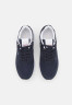 Tommy Hilfiger ELEVATED FEMININE RUNNER Trainers space blue ELEVATED FEMININE RUNNER — Кроссовки космический синий