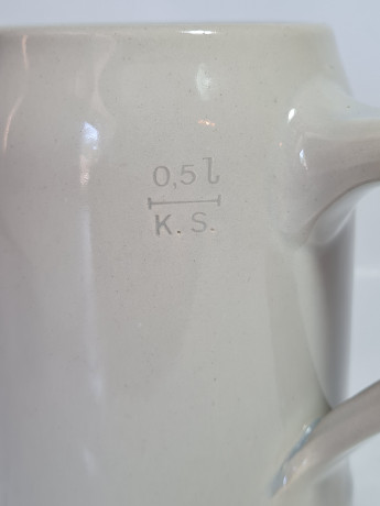 Немецкая пивная кружка винтажная W.Germany с изображением ворот Порта-Нигра в Трире, керамика, 0.5 л, 14 см, Германия, 1960-70гг.