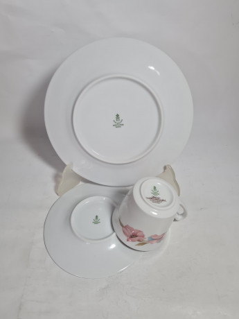 Чайное трио винтажное Winterling Marktleuthen Bavaria с розовыми и голубыми цветами, фарфор, Германия, 1970-80гг.