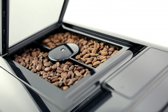 Melitta Melitta Kaffeevollautomat Barista TS Smart F 86/0-100, Edelstahl, Hochwertige Front aus Edelstahl, 21 Kaffeerezepte 8 Benutzerprofile Полностью автоматическая кофемашина Melitta Barista TS Smart F 86/0-100, нержавеющая сталь, высококачественная