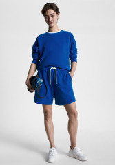 Tommy Hilfiger LOGO EMBROIDERY TERRY Sweatshirt ultra blue LOGO EMBROIDERY TERRY Толстовка ультра синий