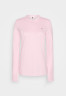 Tommy Hilfiger LONG SLEEVE SLIM Polo shirt classic pink LONG SLEEVE SLIM Рубашка поло классический розовый
