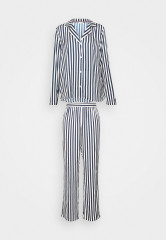 Tommy Hilfiger SATIN LONG SLEEVE PJ SET Pyjamas desert sky АТЛАСНАЯ ПИЖА С ДЛИННЫМИ РУКАВАМИ Пижамы небо пустыни