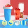 NUODWELL NUODWELL Smoothie-Maker Slush Becher, Slushy Squeeze Cup, Smoothie Maker mit Strohhalm Loffel Blau NUODWELL Smoothie Maker Slush Cup, Slushy Squeeze Cup, Smoothie Maker с соломенной ложкой