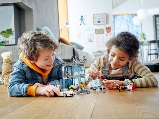 Lego Iron Mans Werkstatt мастерская железного человека