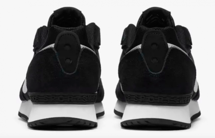 Nike Venture Runner Black EU 38, Кроссовки женские, черные, размер EU38/RU37