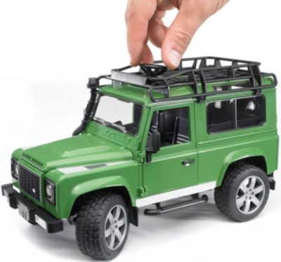 Bruder BRUDER 02590 Land Rover Defender Station Wagon BRUDER 02590 Land Rover Defender универсал
