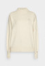 Tommy Hilfiger PUFF SLEEVE MOCK-NECK SWEATER Jumper heathered oatmilk СВИТЕР С ПЛОСКИМ РУКАВОМ И ВЫРЕЗОМ Джемперы овсяное молоко