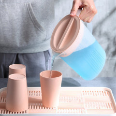 Jormftte Jormftte Wasserkocher Kunststoff-Wasserflasche mit Deckel  Чайник Jormftte Пластиковая бутылка для воды с крышкой