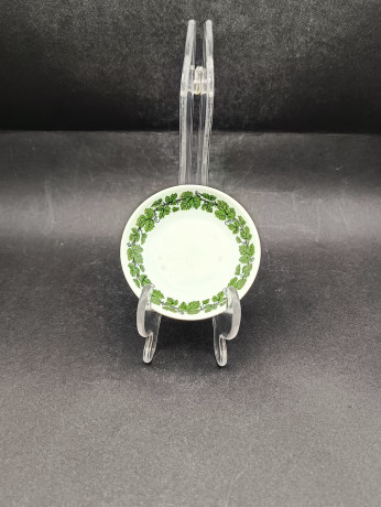 Блюдце винтажное Meissen, зеленый растительный декор, фарфор, 8 см, Германия, 1970-80гг.