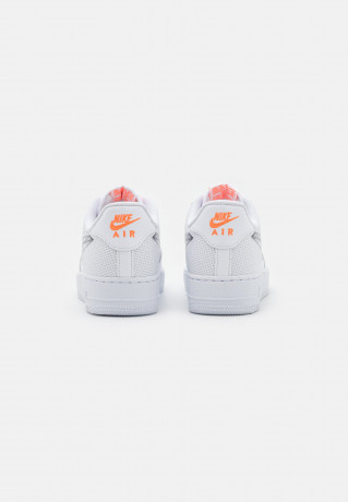 Nike Sportswear AIR FORCE 1 #x27;07 UNISEX Sneaker low white/black/orange AIR FORCE 1 #x27;07 UNISEX Низкие кроссовки женские белый/черный/оранжевый