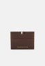 Tommy Hilfiger LEA HOLDER UNISEX Wallet dark chestnut LEA HOLDER UNISEX Бумажник темно-каштановый
