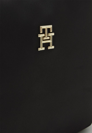 Tommy Hilfiger POPPY CROSSOVER Across body bag black POPPY CROSSOVER Сумка через плечо черный