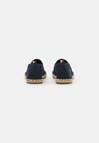 Tommy Hilfiger BASIC FLAT Espadrilles desert sky BASIC FLAT Эспадрильи небо пустыни