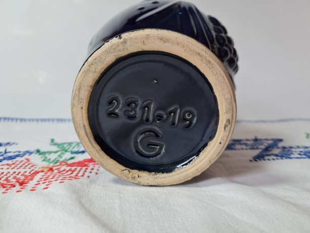 DDR Wine Керамический кувшин синий "Гроздь винограда", 20см х 15 см, 1970-80гг.