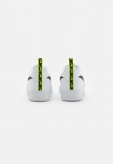 Nike Sportswear AIR FORCE 1 07 WT UNISEX Sneaker low white/black/volt AIR FORCE 1 07 WT UNISEX Низкие кроссовки женские белый/черный/вольт
