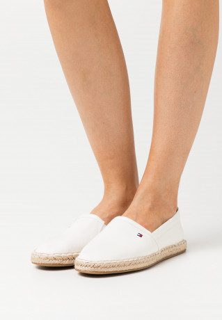 Tommy Hilfiger BASIC FLAT Espadrilles ivory BASIC FLAT Эспадрильи слоновая кость