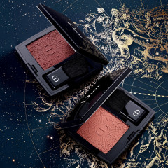 DIOR Rouge 826 Galactic Red румяна