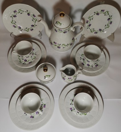 Сервиз чайный винтажный Schirnding Bavaria на 4 персоны, с нежным цветочным декором, 19 предметов, фарфор, Германия, 1960 год.