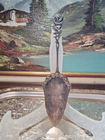 Лопатка для торта с ручкой в виде розы, 20 см, Германия, 1920-30гг.