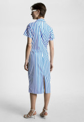 Tommy Hilfiger STRIPE POPLIN TWIST FRONT Shirt dress banker stp ultra blue STRIPE POPLIN TWIST FRONT Платье-рубашка банкир стп ультра синий