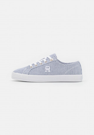 Tommy Hilfiger ESSENTIAL  Trainers bluecoast ESSENTIAL Кроссовки синий берег
