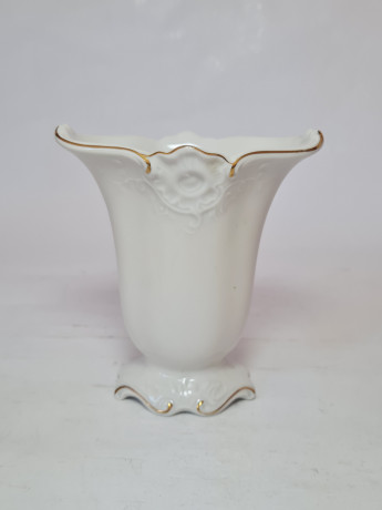 Ваза винтажная "Герб Остербурга, Альтмарк", белый фарфор  с позолоченным рельефным краем Plankenhammer, 7,5 x 11,5 x 12 см, Германия, 1960-70гг.