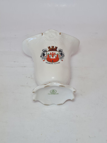 Ваза винтажная "Герб Остербурга, Альтмарк", белый фарфор  с позолоченным рельефным краем Plankenhammer, 7,5 x 11,5 x 12 см, Германия, 1960-70гг.