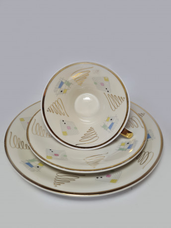 Bavaria Чайное трио с геометрическим разноцветным рисунком и позолоченным узором, Германия, 1960-70гг.