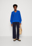 Tommy Hilfiger SWEATER  Jumper electric blue СВИТЕРА Джемперы синий электрик