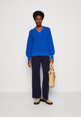 Tommy Hilfiger SWEATER  Jumper electric blue СВИТЕРА Джемперы синий электрик