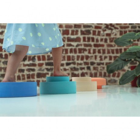 MOES Stapelstuhl – Rainbow Chair Штабелируемый стул