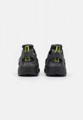 Nike Sportswear AIR HUARACHE WT UNISEX Sneaker low iron grey/black/volt AIR HUARACHE WT UNISEX Низкие кроссовки женские утюг серый/черный/вольт