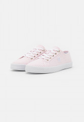 Tommy Hilfiger ESSENTIAL  Trainers seersucker/soothing pink ESSENTIAL Кроссовки Сирсакер/успокаивающий розовый