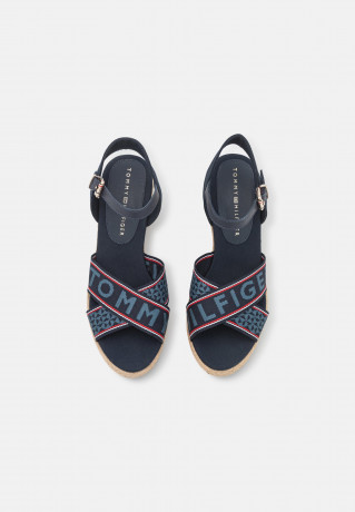 Tommy Hilfiger LOW WEDGE  Espadrilles desert sky НИЗКАЯ КЛЕТКА Эспадрильи небо пустыни