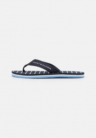 Tommy Hilfiger ESSENTIAL ROPE T-bar sandals space blue ESSENTIAL ROPE Сандалии с Т-образной перемычкой космический синий