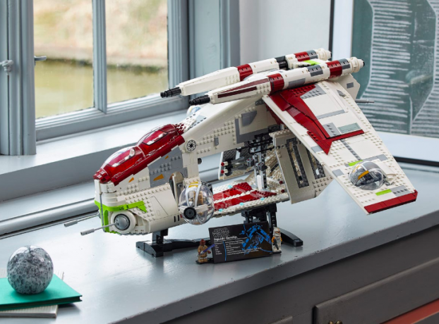 LEGO Star Wars 75309 Republic Gunship, Лего 75309 Звездные войны Боевой корабль Республики